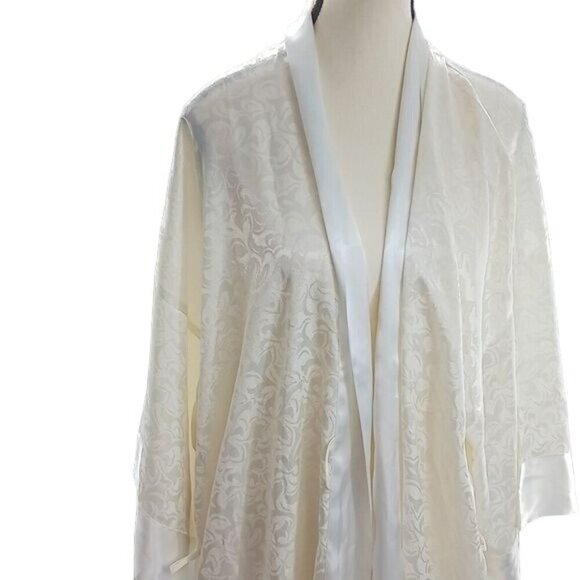 Vintage Victoria's Secret Robe Cream Gold Label One Size Womens - Picture 2 of 6